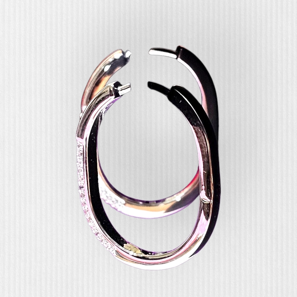 NWT Nordstrom Platinum Oval Hoop Earrings w/ Cubic Zirconia Women's Jewelry - Picture 3 of 5